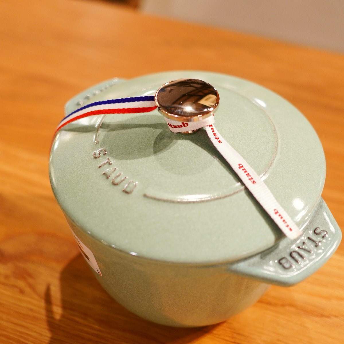 ストウブ / STAUB ピコ ココット 鋳物ホーロー鍋 18cm 赤 中古 料理