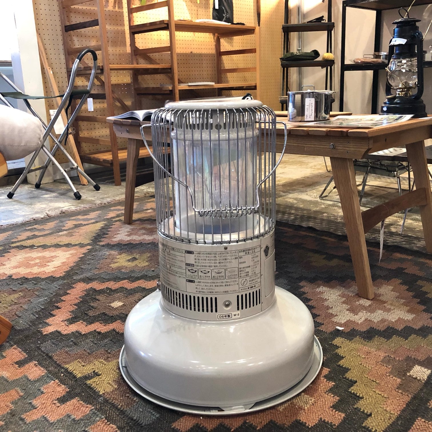 トヨトミ / TOYOTOMI レインボーストーブ 中古 石油ストーブ ホワイト