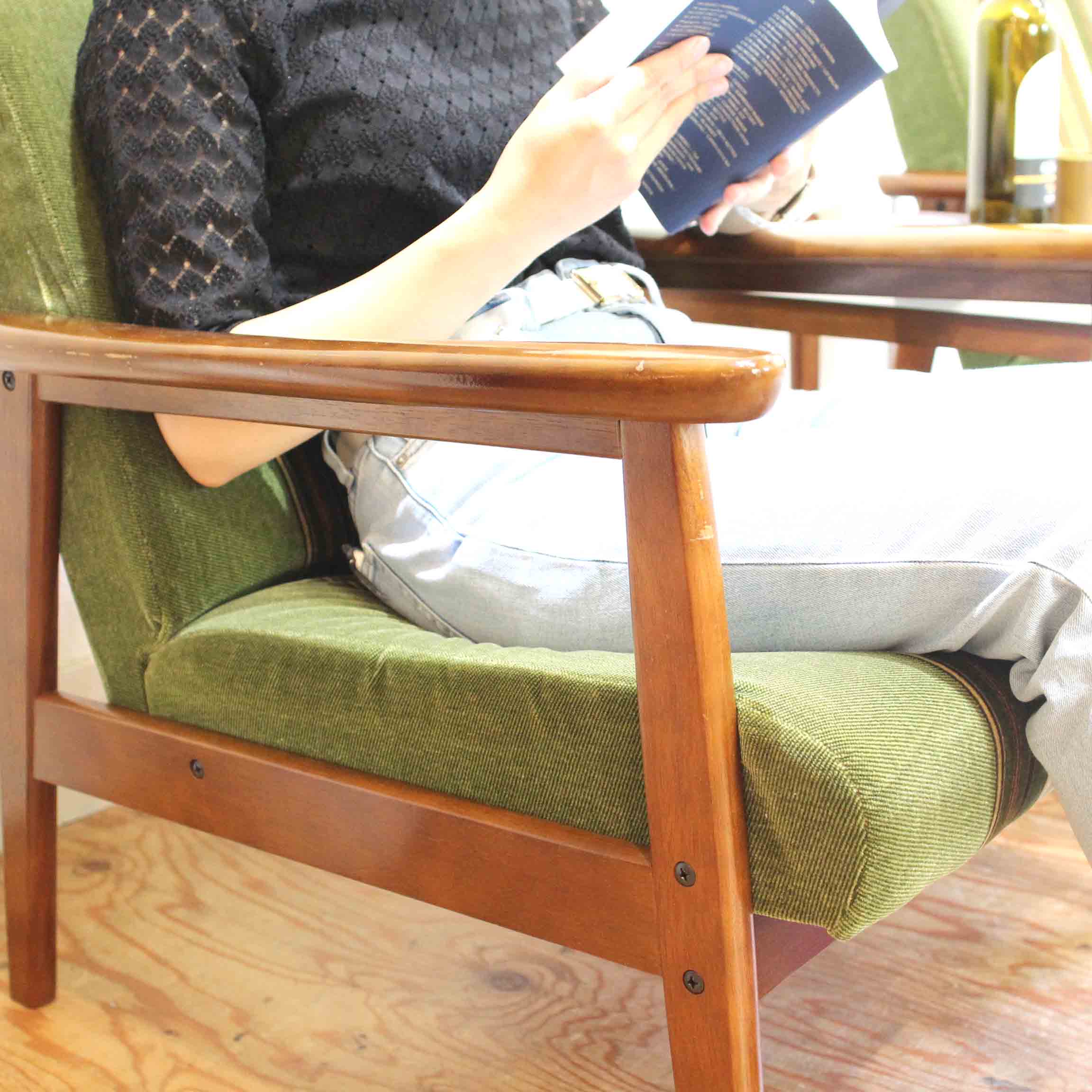 カリモク家具 オールドカリモク Kチェア 1シーター ストライプ