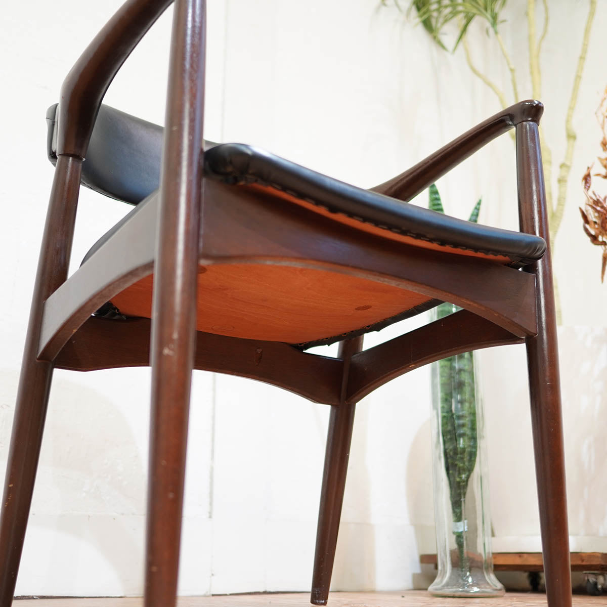 辻木工 ヴィンテージ アームチェア ブラックレザー ダイニングチェア