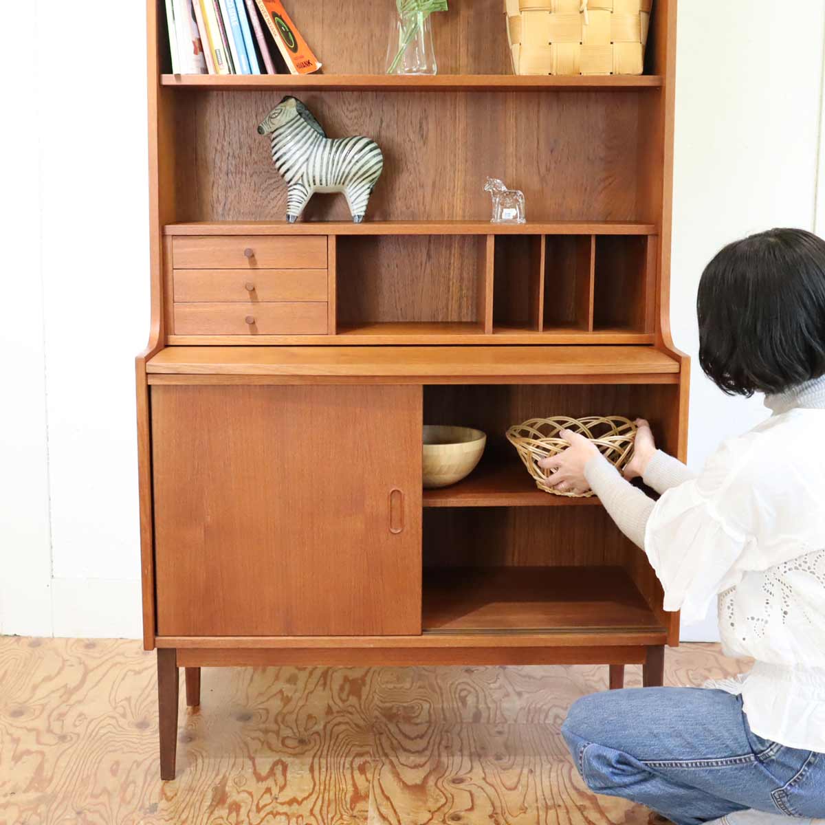 デンマーク製ブックシェルフ チーク材 デスク 北欧 ヴィンテージ