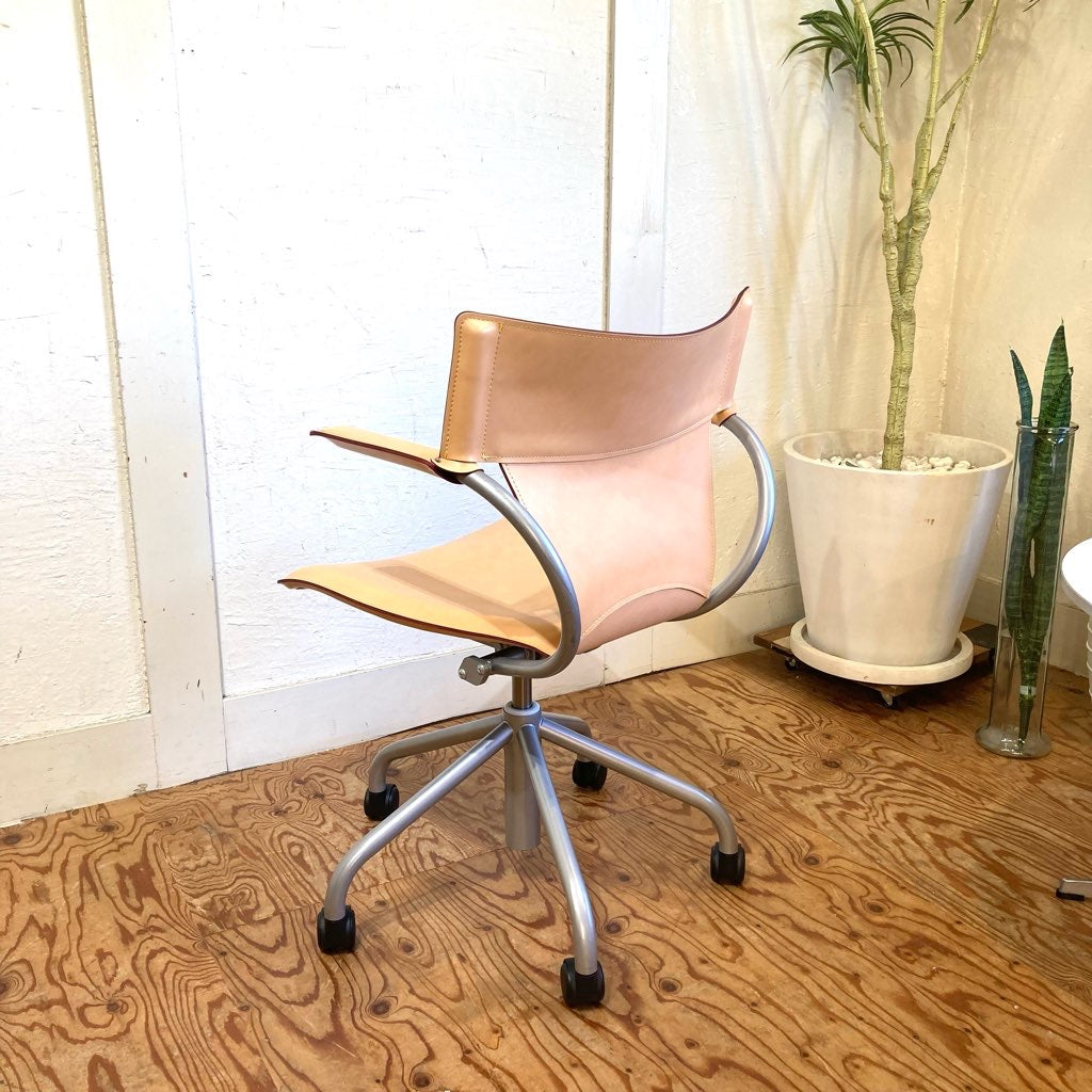 カリモク デスクチェア パーソナルチェア 本革 XT4310 キャスター 展示