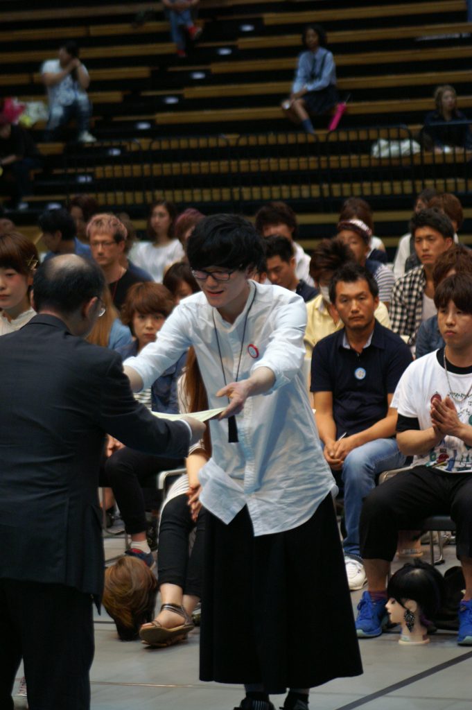 卒業生活躍報告 -ガラ・ド・ラ・コワフュール 2016- | 【公式】国際