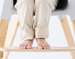 ベビーチェア POSY（ポージー）」発売のご案内 - リッチェル【公式】