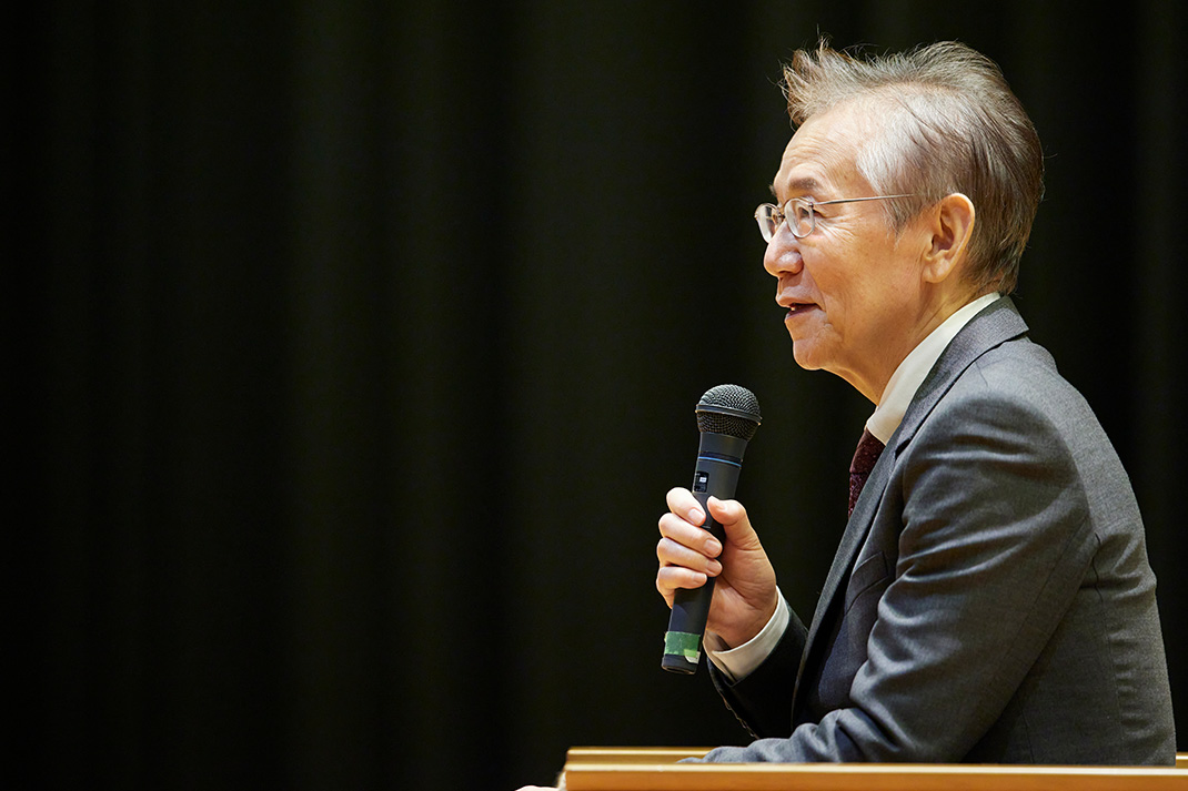 周防正行監督 講演会 「立教大学の100年、『シコふんじゃった。』の30