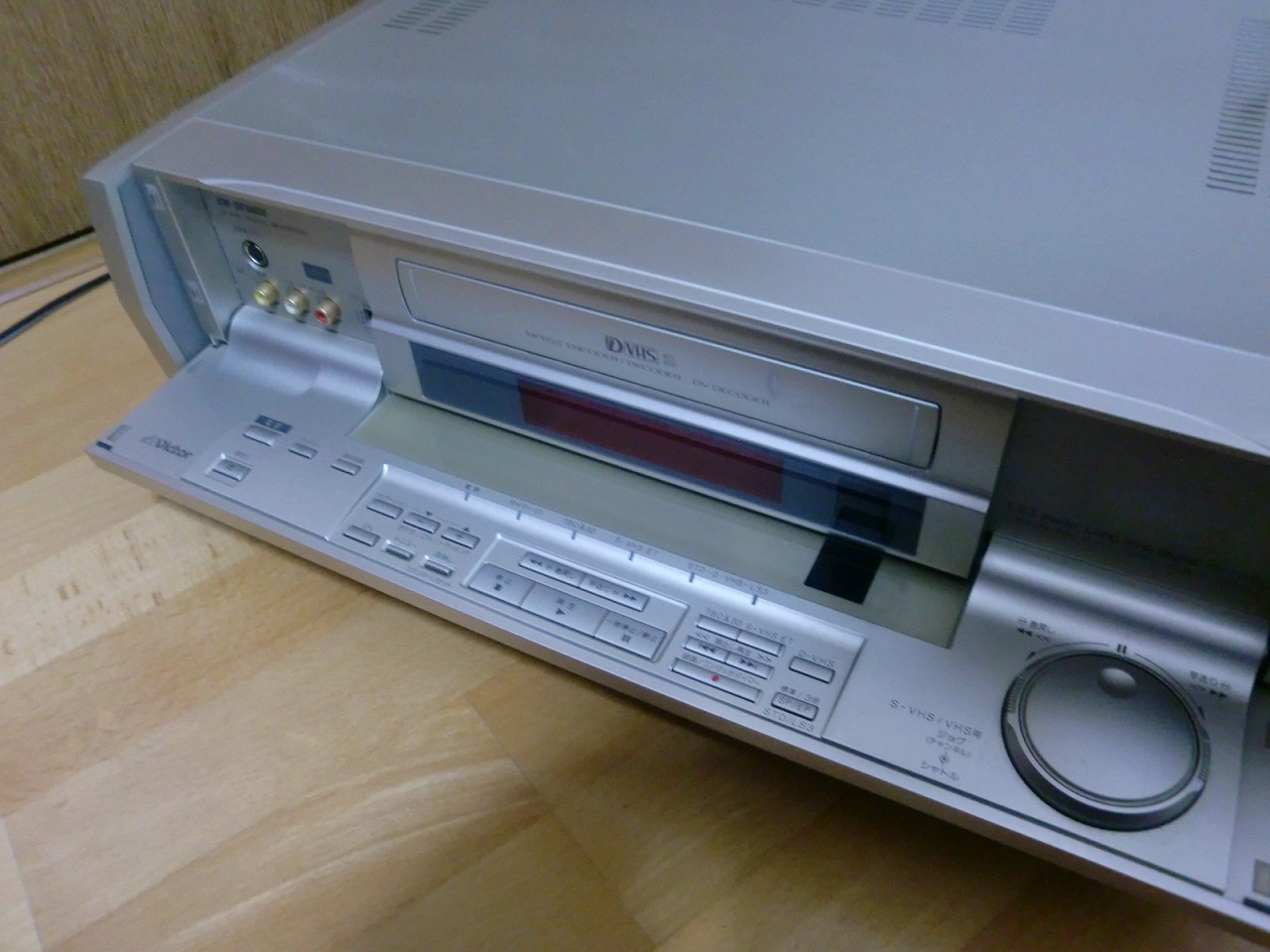 ジャンク Victor D-VHSビデオデッキ HM-DR10000 2000年製 リモコン