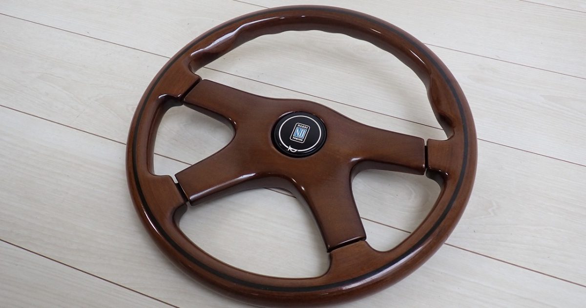 NARDI ナルディ ND TORINO ステアリング ハンドル ホーンキャップ付き