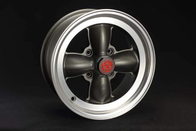 4S | レーシングサービスワタナベ