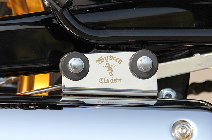 W800（'11～'16） ワイバンクラシック フルエキゾースト マフラー