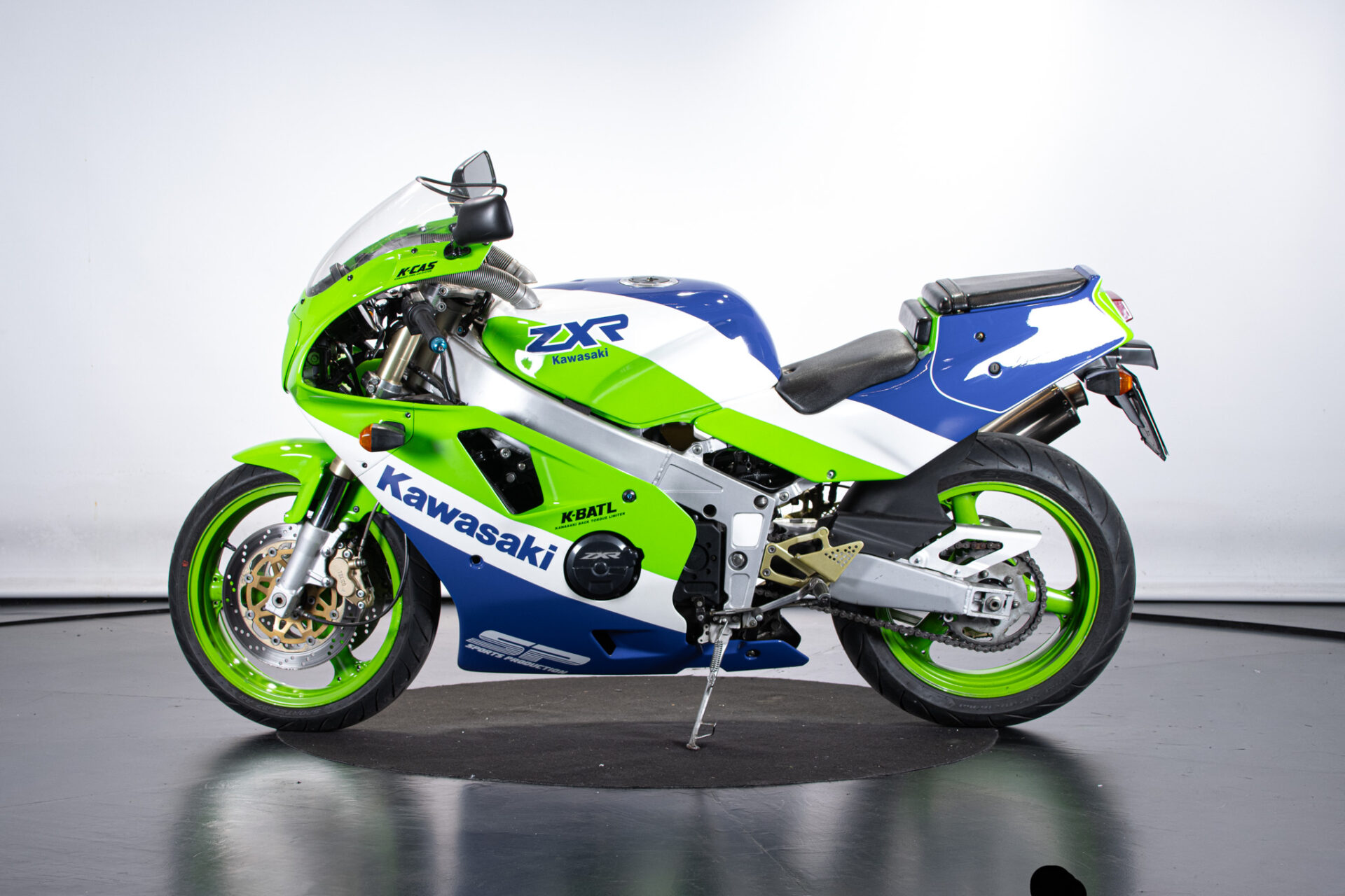 1990 KAWASAKI ZX 400 H - Ruote da Sogno