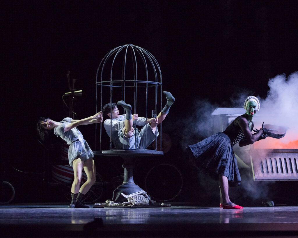 Hansel & Gretel On Tour - Royal Winnipeg Ballet