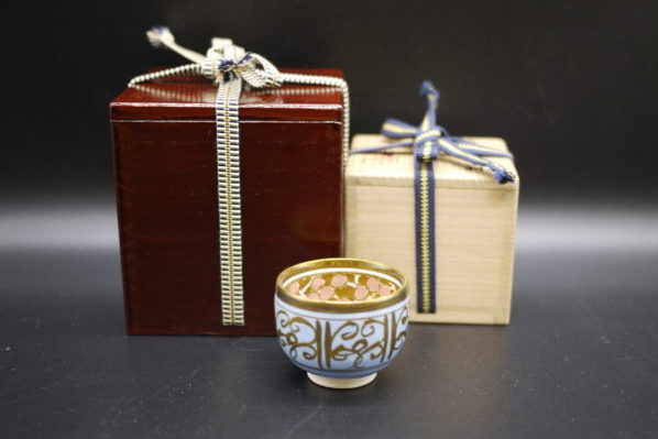 加藤 卓男 作『ラスター彩胡姫の酒杯』 買取価格相場｜骨董品買取 緑和堂