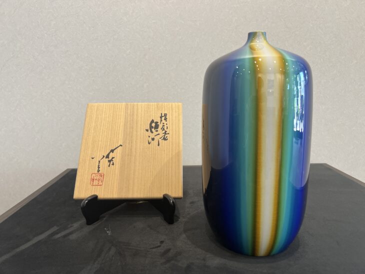 三代徳田八十吉 金銘 燿彩壺 共箱 チヒコル 東さ7-0327☆2F 三代徳田八