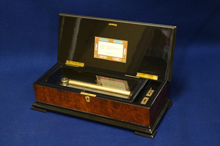 リュージュ 144弁 3曲 ｜骨董品買取 緑和堂