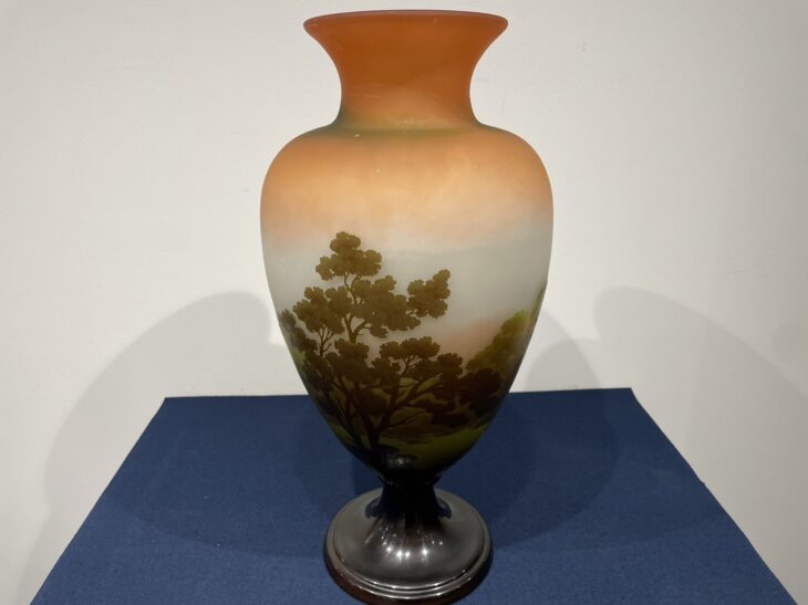 エミール・ガレ作 『湖水風景文花瓶』 ｜骨董品買取 緑和堂