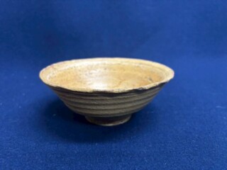 黄伊羅保 平茶碗 ｜骨董品買取 緑和堂