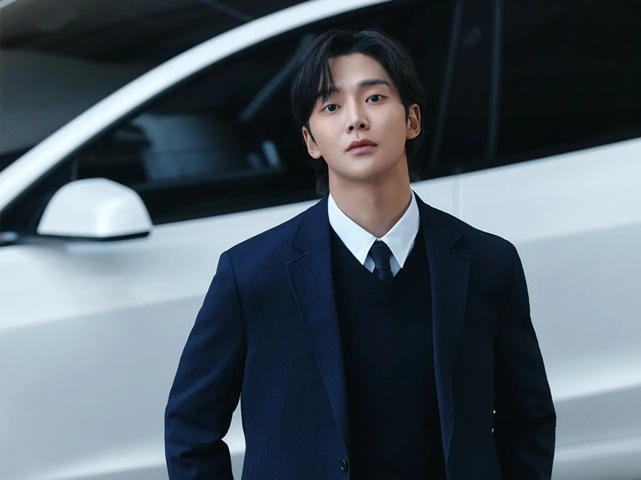 ロウン（SF9）、フレッシュな新社会人のようなさわやかで洗練された