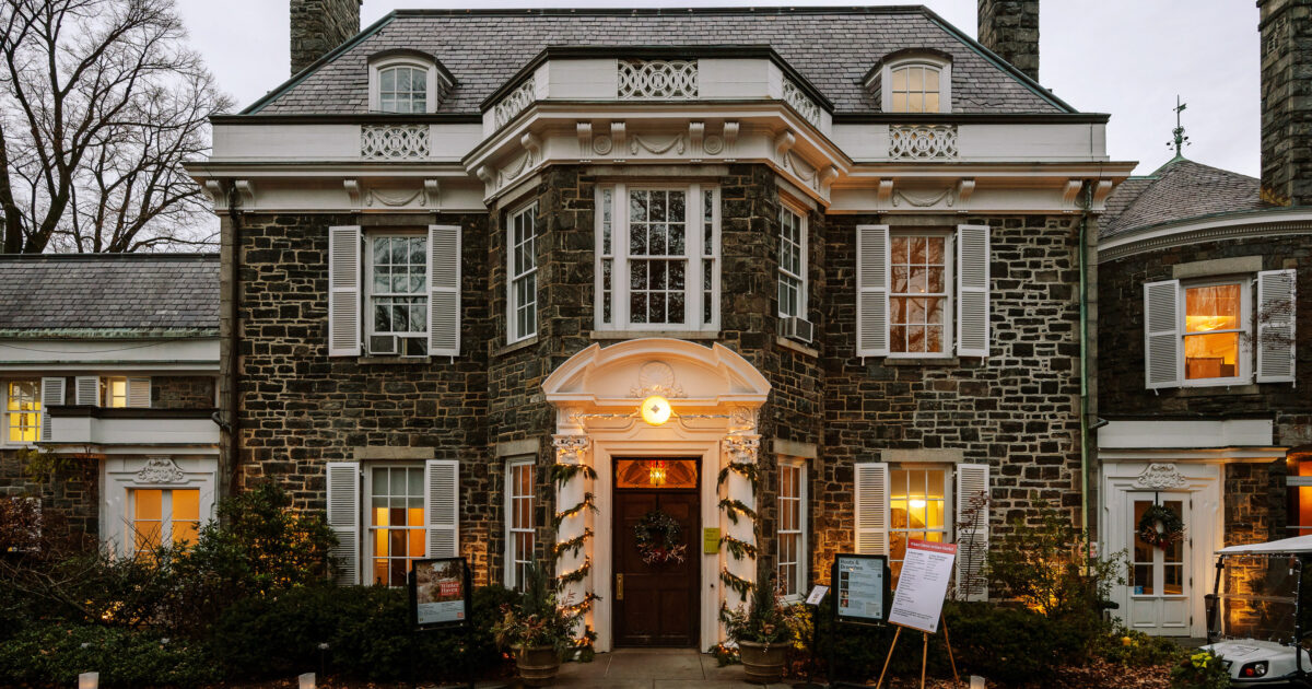 Wave Hill House Tours - Wave Hill