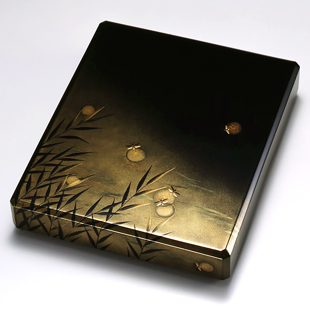 文箱・硯箱・飾り箱・花器 | WORKS | 輪島塗の老舗 輪島屋善仁