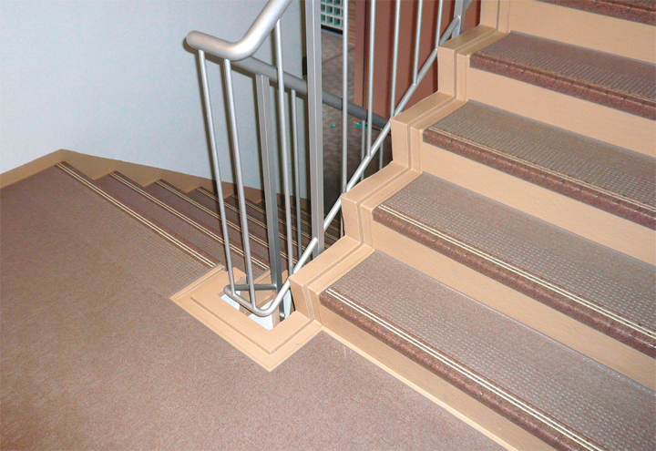 3W433～3W983 【タキステップ 3W】 踏み面型 タキロン 遮音・防滑性