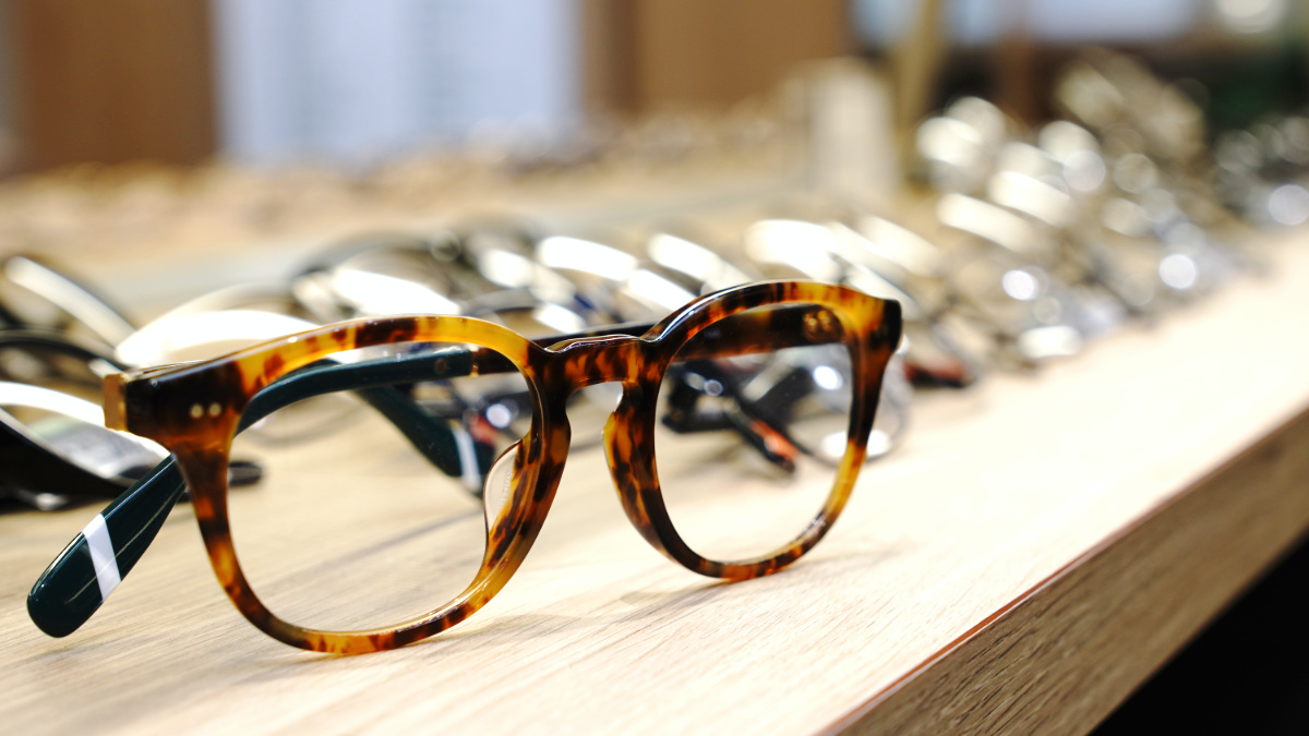 メガネ | メガネ専門店 - 和真（ワシン）