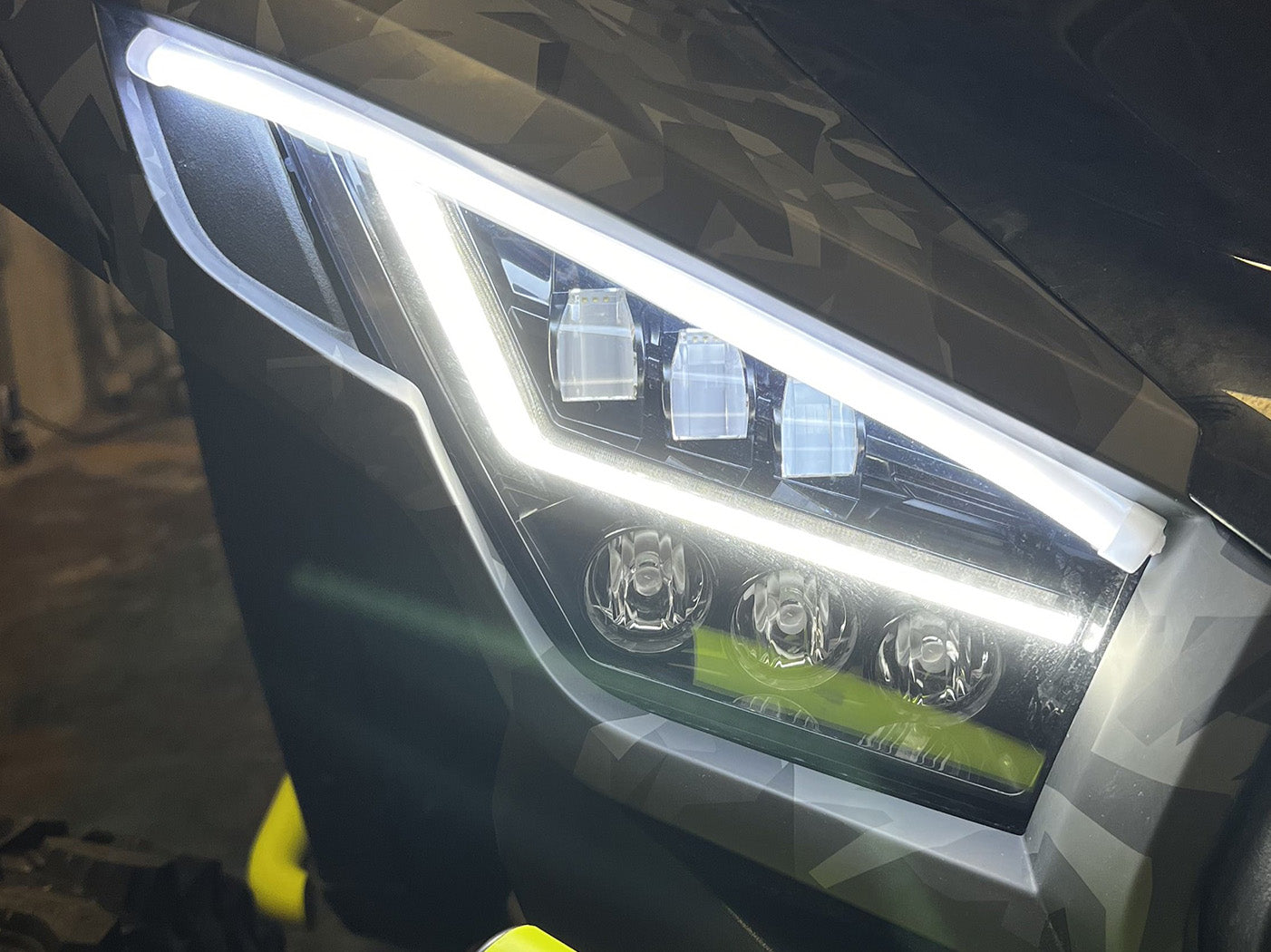 Kawasaki KRX (2020+) UTV Turn Signal Kit - Sequential – WD Electronics