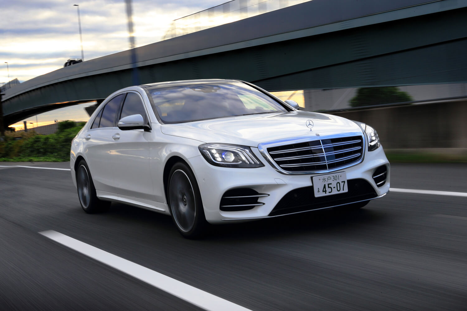 メルセデス・ベンツS400d 4MATIC（4WD/9AT）【試乗記】 Sならこれを