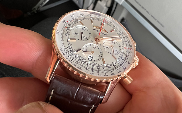 新型「ナビタイマー」をタッチ＆フィール。全く別物になった