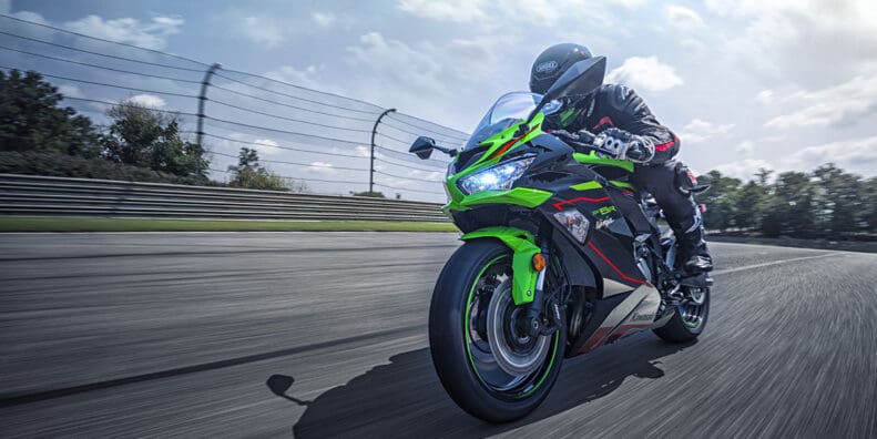 2021 Kawasaki Ninja ZX-6R [Specs, Features, Photos] | wBW