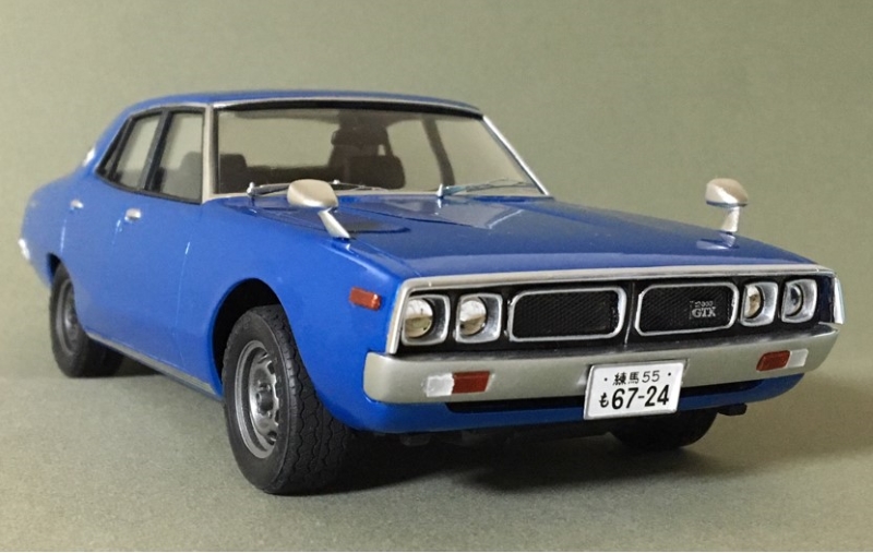 ケンメリ スカイライン2000GT-X 4ドア (アリイ 1/24) ＜カー