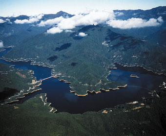 早明浦湖「早明浦ダム」 ダム湖百選