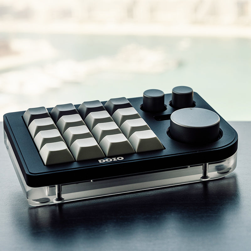 DOIO KB16-01 マクロ キーボード 16 キー + 3 ノブ マクロ パッド