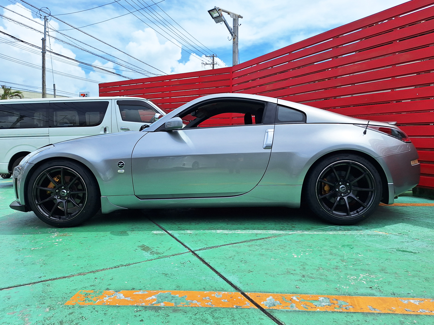 日産 フェアレディZ（Z33） CROSS SPEED RS9 19×9.5J/10.5J MINERVA