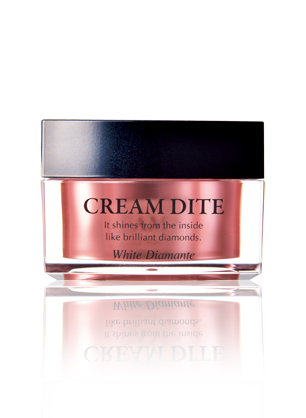 ローションディーテ リュクス｜輝き・ハリ弾力の化粧品は、及川尚輔