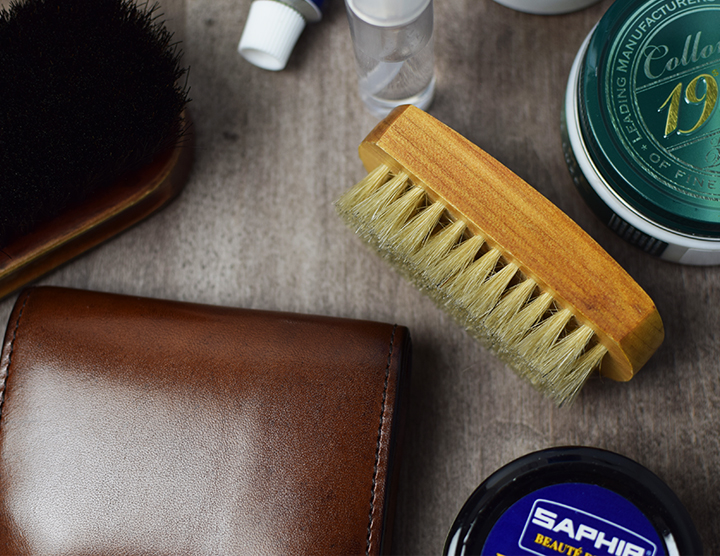 実際に、やってみました ～フルグレインブライドルの小傷を目立た