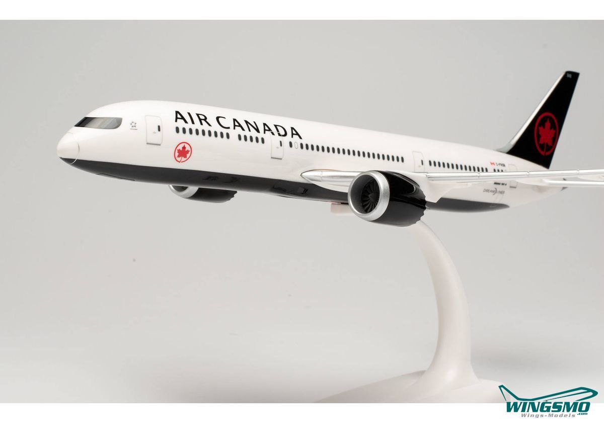Herpa Wings Air Canada Boeing 787-9 Dreamliner 612326 Snap-Fit