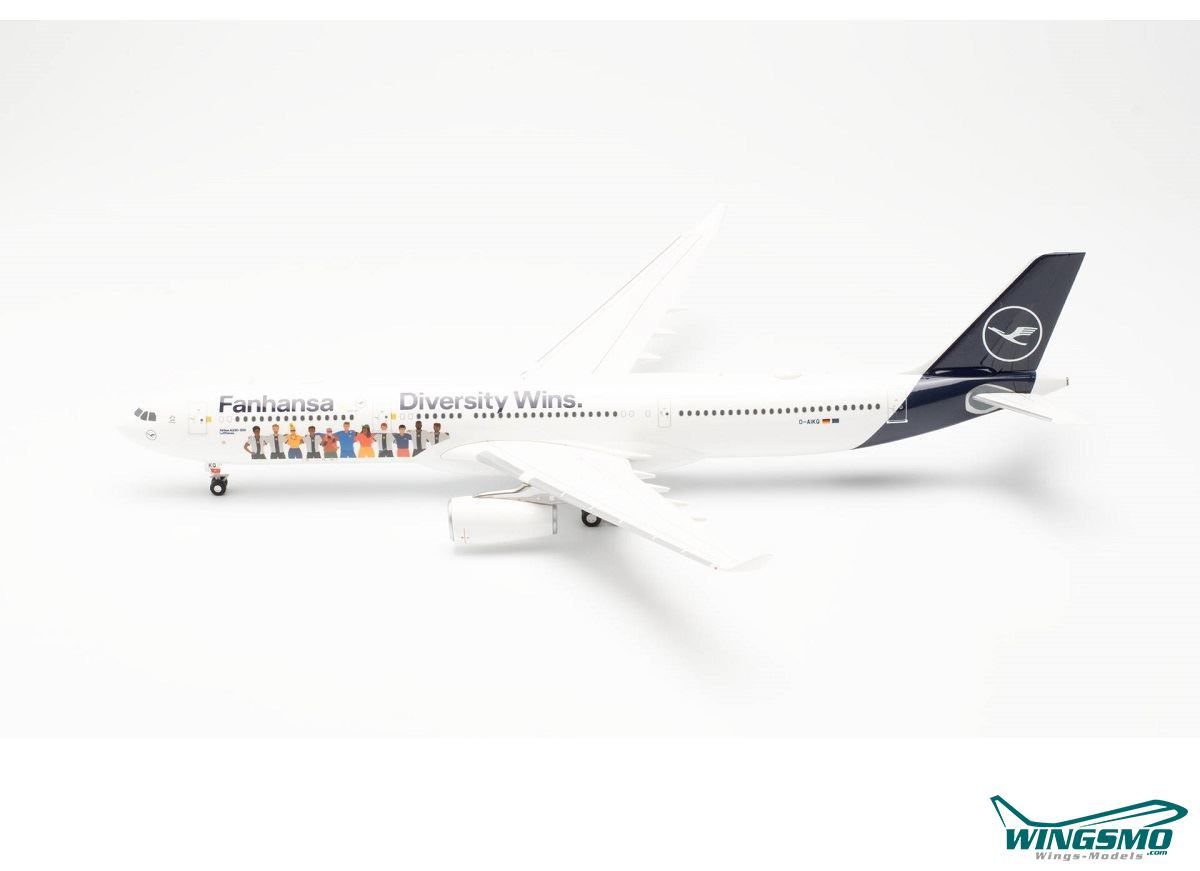 Herpa Wings Lufthansa Airbus A330-300 D-AIKQ 572774 | WINGSMO.com