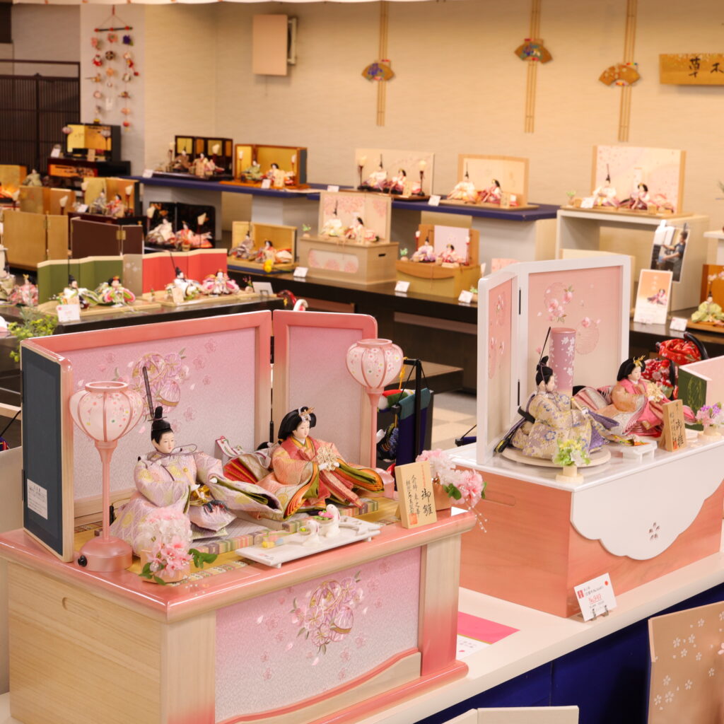 年末年始休業日のお知らせ｜人形の東玉 岩槻総本店 | 人形の東玉