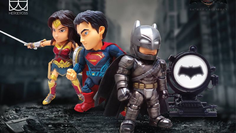Hybrid Metal Figuration Batman v Superman Figures - The Toyark - News