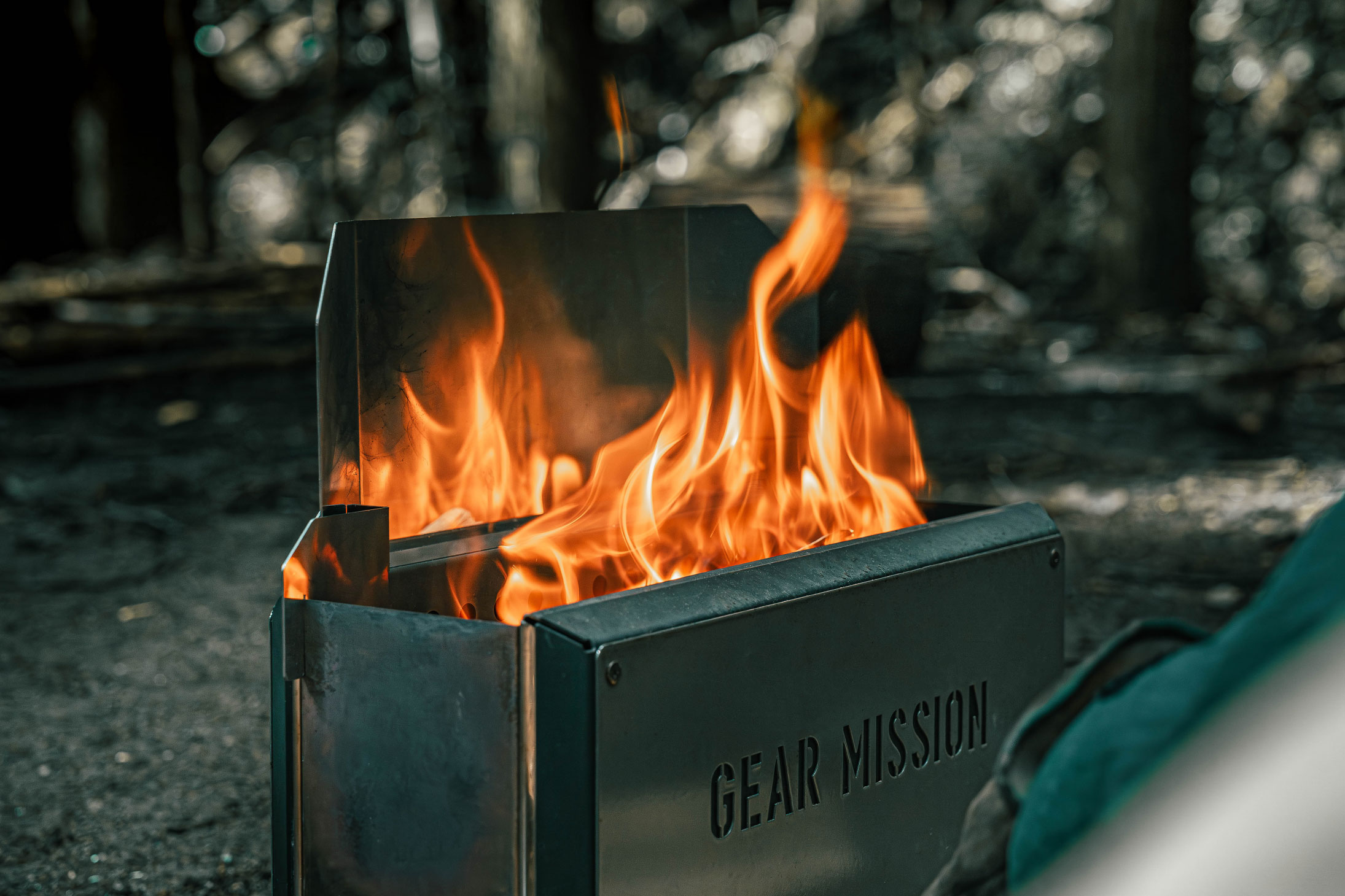 GEAR MISSIONシリーズから専用タンク、専用収納バッグ、焚火台の拡張