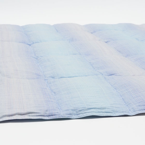 涼衣(すずごろも) 洗える夏用羽毛肌掛けふとん: 羽毛肌掛けふとん(薄め