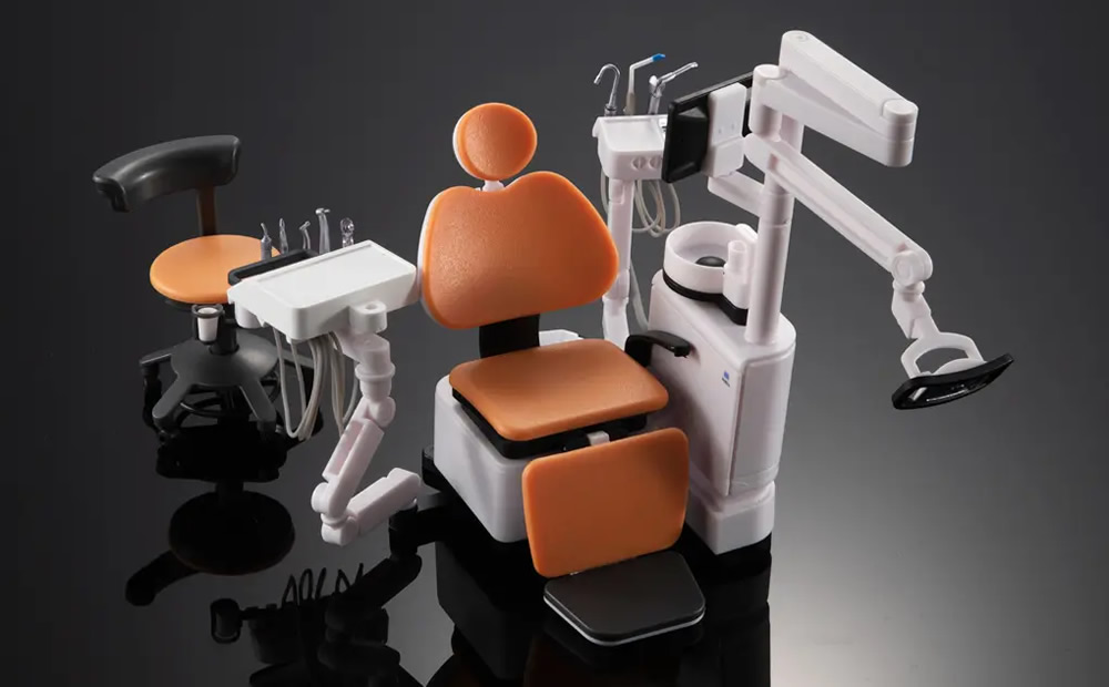 歯科医療機器業界初の公認ミニチュアアイテム！あの歯科チェアが