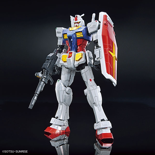 価格.com - ガンプラ「1/144 RX-78F00 ガンダム」に「チタニウム
