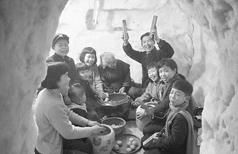 第15回山内写真館写真展「昭和の十日町 山内与喜男×駒形さとし二人展