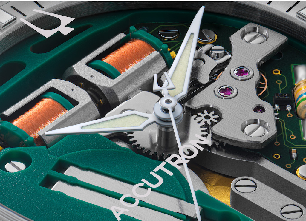 伝説の音叉（おんさ）時計「アキュトロン」が電撃復活！ | ニュース