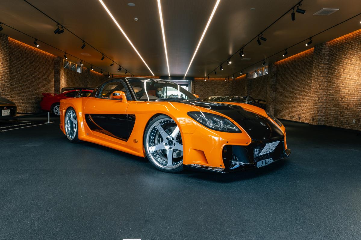 VeilSide RX-7FortuneModel詳細情報|MR.HIRO CAR STUDIO｜オンライン