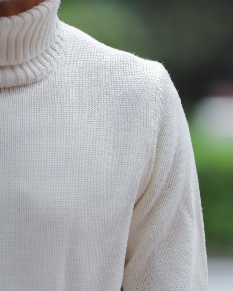 5G ウール タートルネック ニット【SLIM FIT】｜ZANONE（ザノーネ