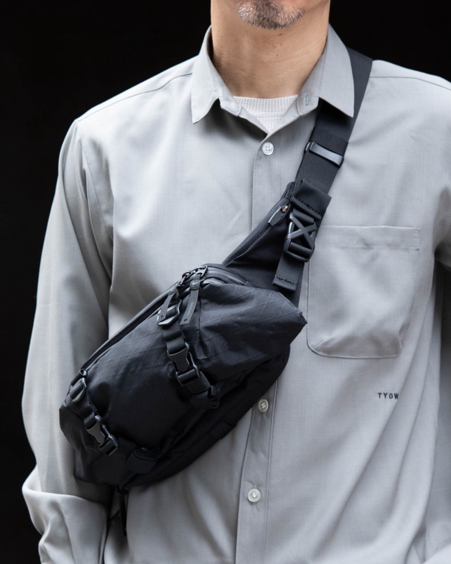 防水軽量ボディバッグ【X-POD II】｜CODE OF BELL（コードオブベル