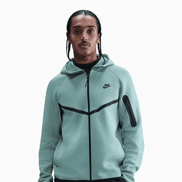 nike-mens-sportswear-tech-