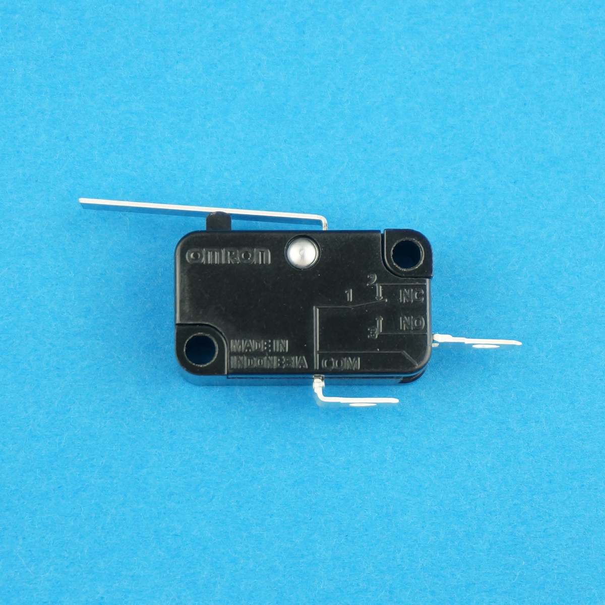 三和電子】 シフトレバー用マイクロスイッチ 【V-152-3A5】 / 【SANWA